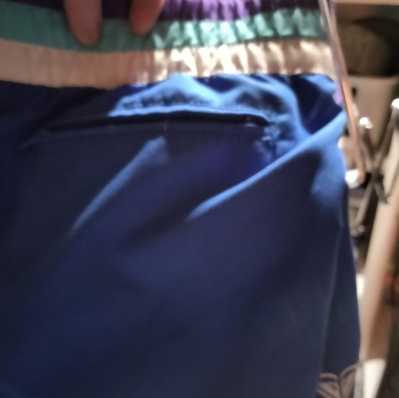 Roxy size9 shorts - Picture 4 of 4